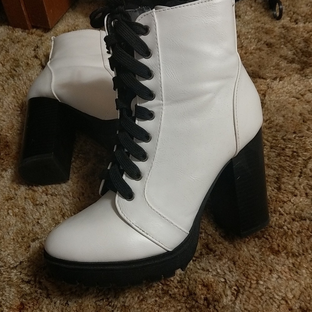 High heeled boots